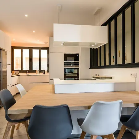 Villa Gloria - A Peaceful Gem In The Heart Of Biarritz